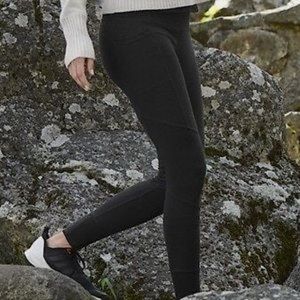 Athleta Excursion Legging